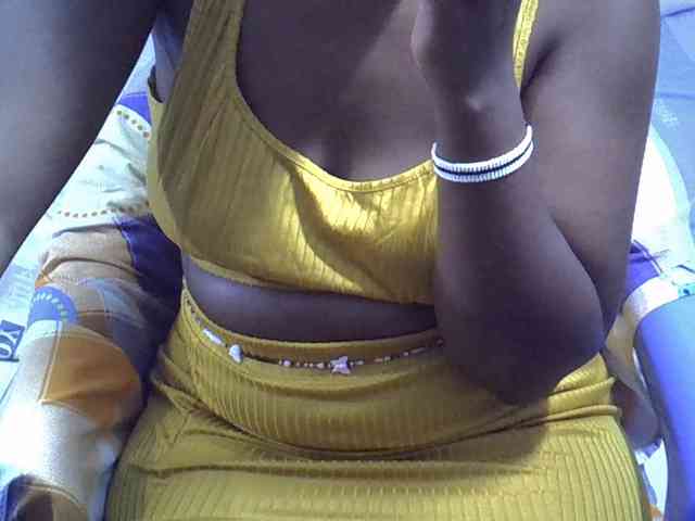 Sexyevonne webcam