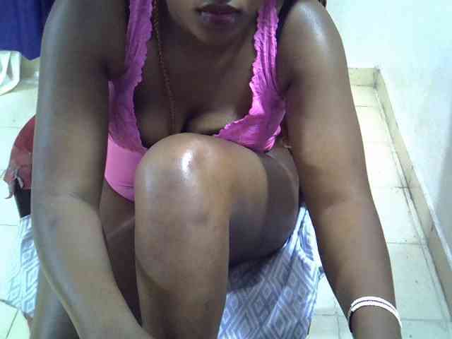 Sexyevonne webcam