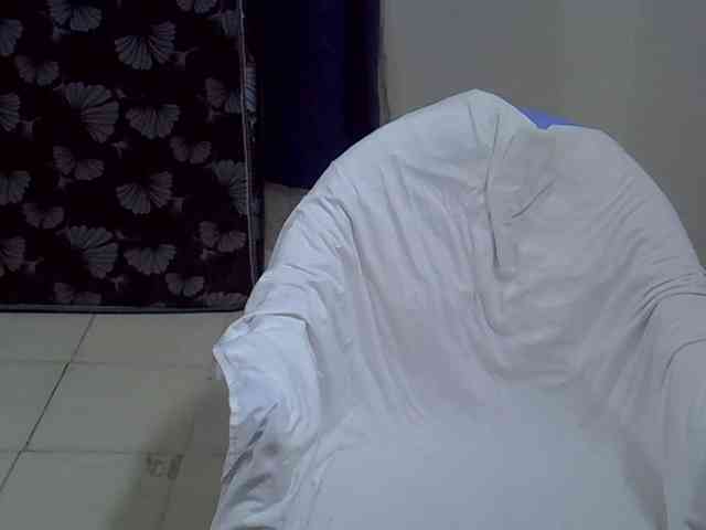 Sexyevonne webcam