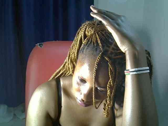 Sexyevonne webcam