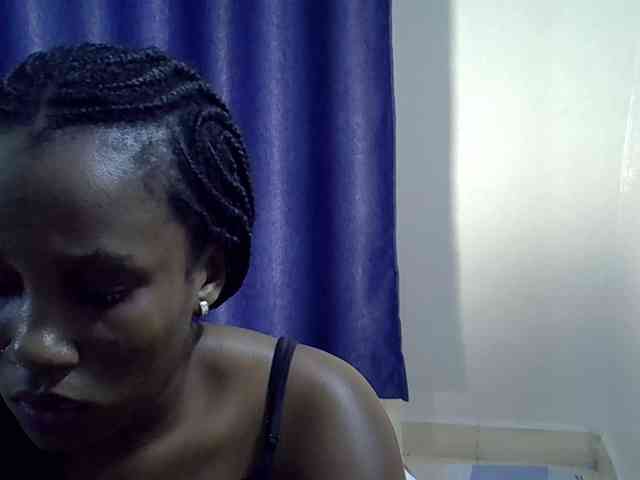 Sexyevonne webcam