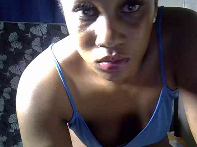 Sexyevonne webcam
