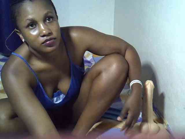 Sexyevonne webcam