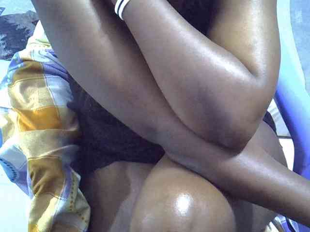 Sexyevonne webcam