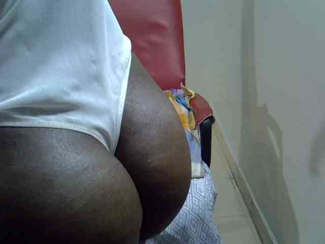 Sexyevonne webcam