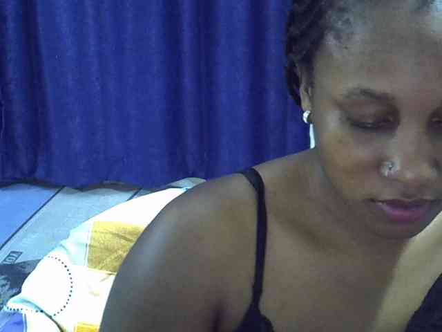 Model: Sexyevonne