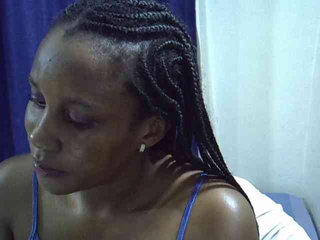 Sexyevonne webcam