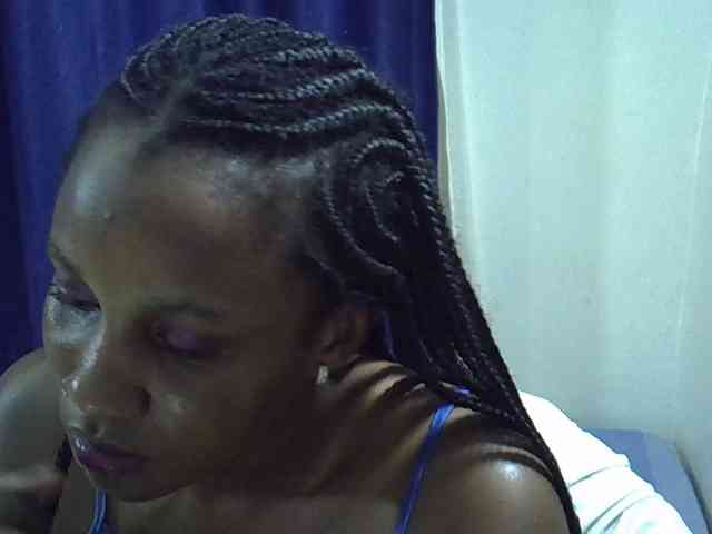 Sexyevonne webcam