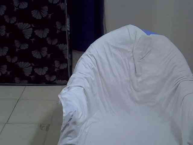 Sexyevonne webcam