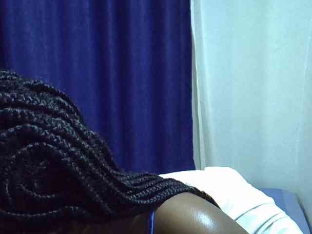 Sexyevonne webcam