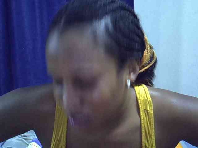 Sexyevonne webcam