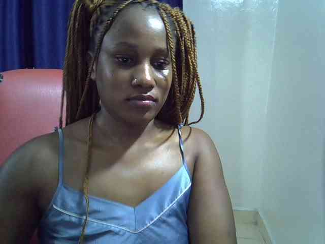 Sexyevonne webcam