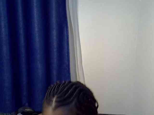 Sexyevonne webcam