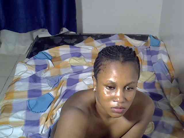 Sexyevonne webcam