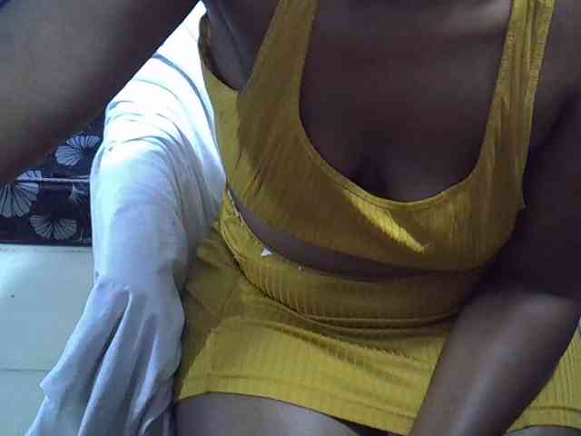 Sexyevonne webcam