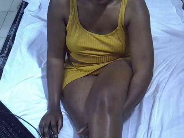 Sexyevonne webcam