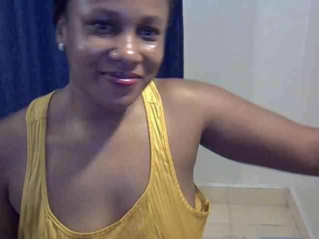 Sexyevonne webcam