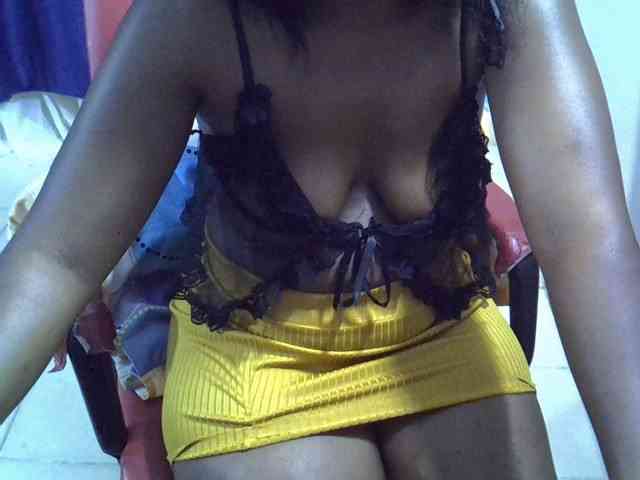 Sexyevonne webcam