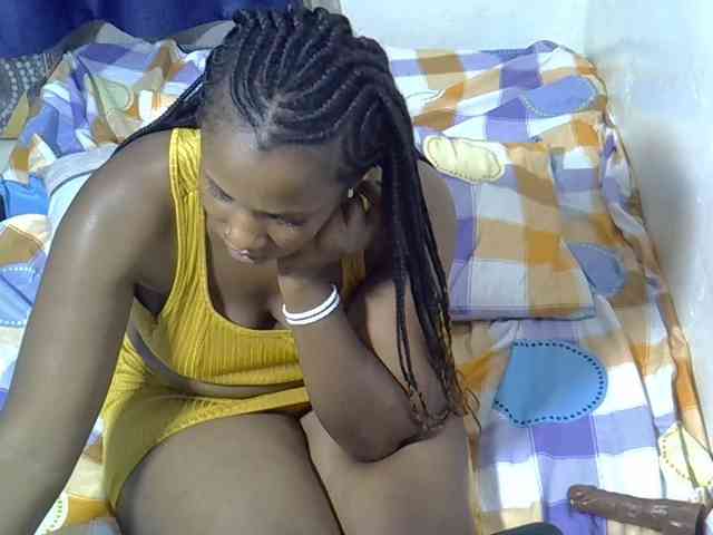 Sexyevonne webcam