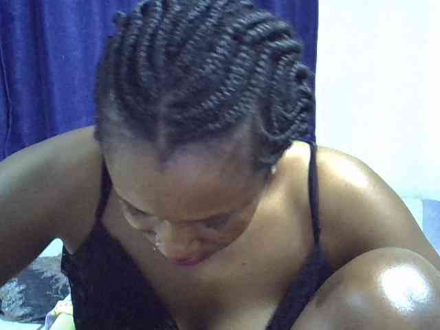 Model: Sexyevonne