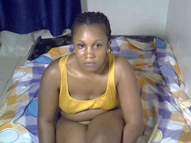 Sexyevonne webcam