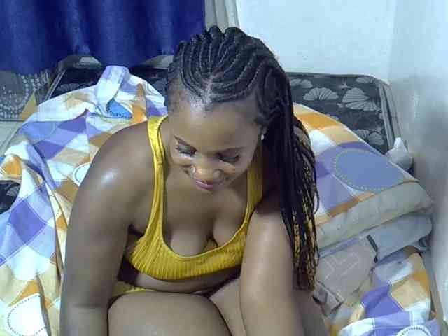 Sexyevonne webcam