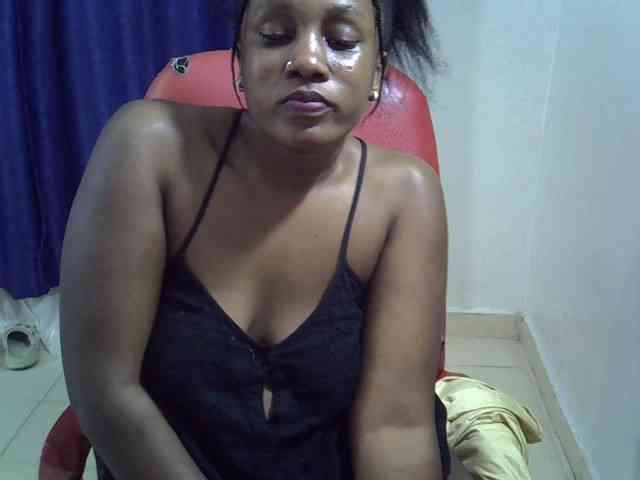 Sexyevonne webcam