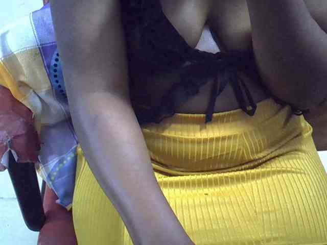 Sexyevonne Live Webcam on BongaCams