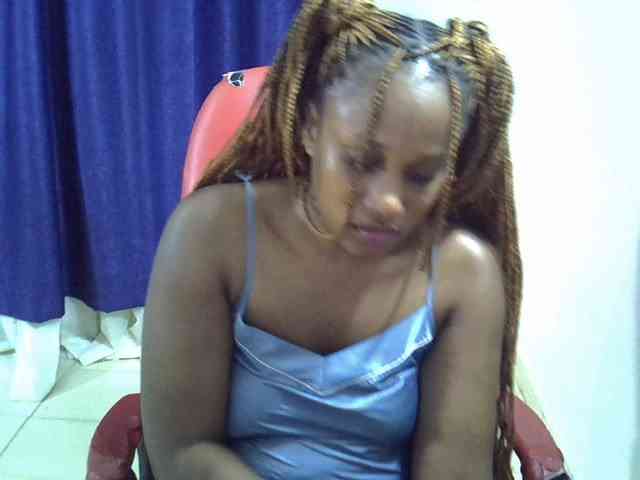 Sexyevonne webcam
