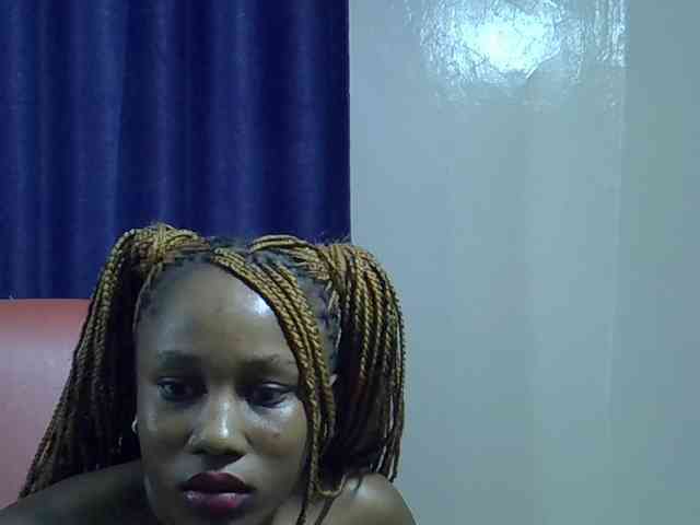Sexyevonne webcam