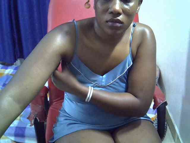 Sexyevonne webcam