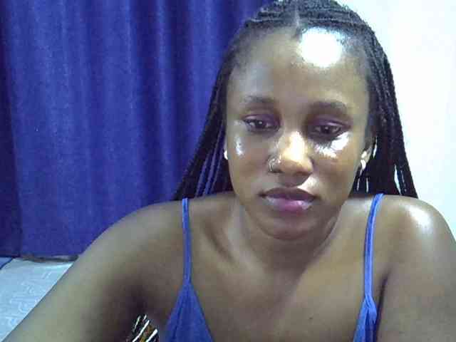 Sexyevonne webcam