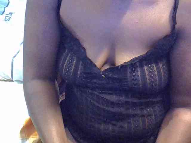Sexyevonne webcam