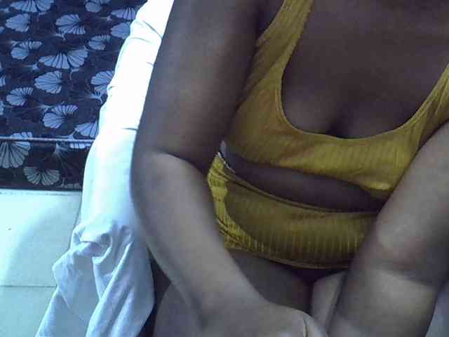 Sexyevonne webcam
