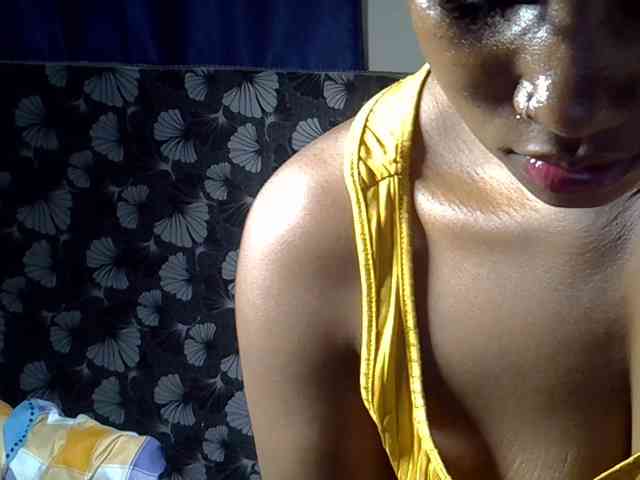 Sexyevonne webcam
