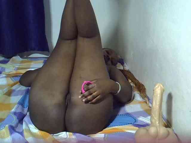 Sexyevonne webcam