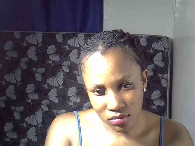 Sexyevonne webcam