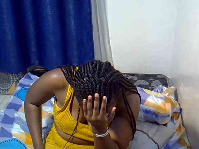 Sexyevonne webcam