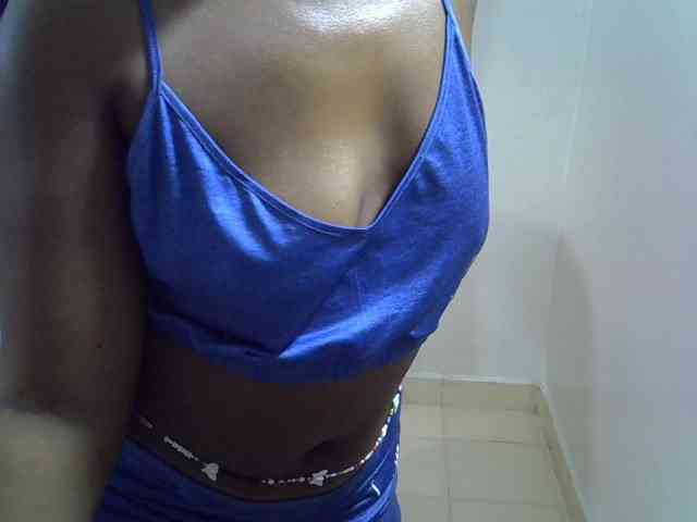 Sexyevonne webcam