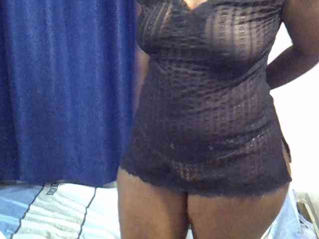 Sexyevonne webcam