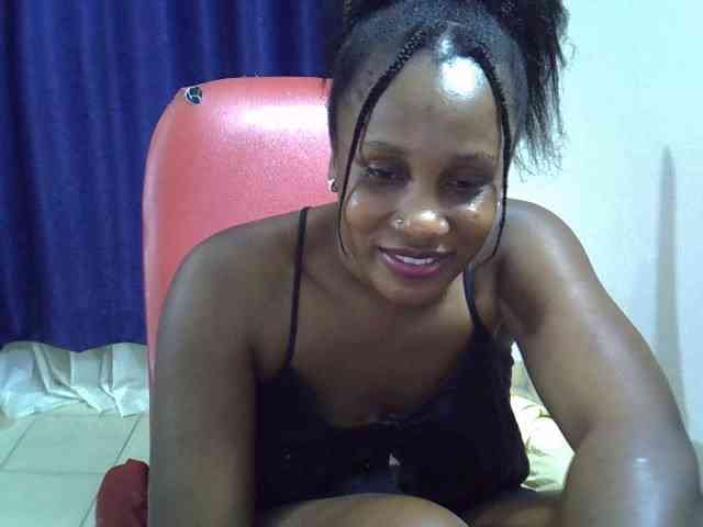 Sexyevonne webcam