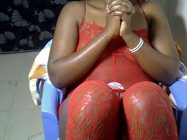 Sexyevonne webcam