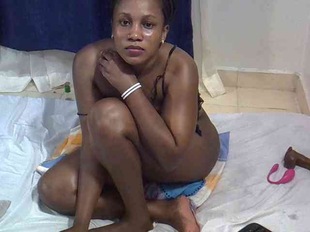 Sexyevonne webcam