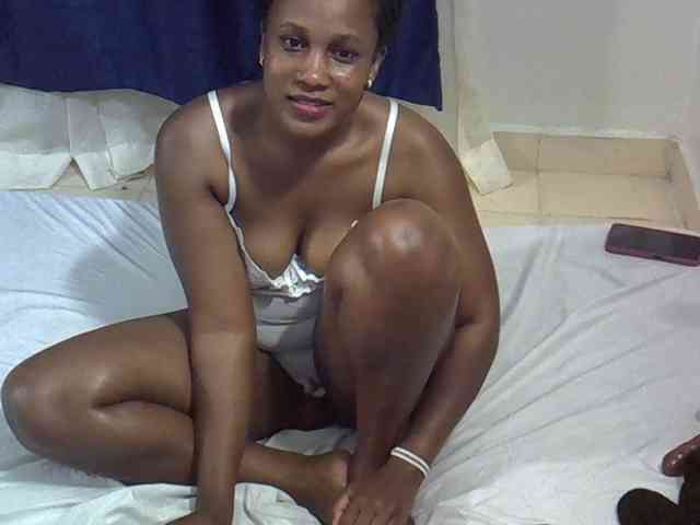 Sexyevonne webcam