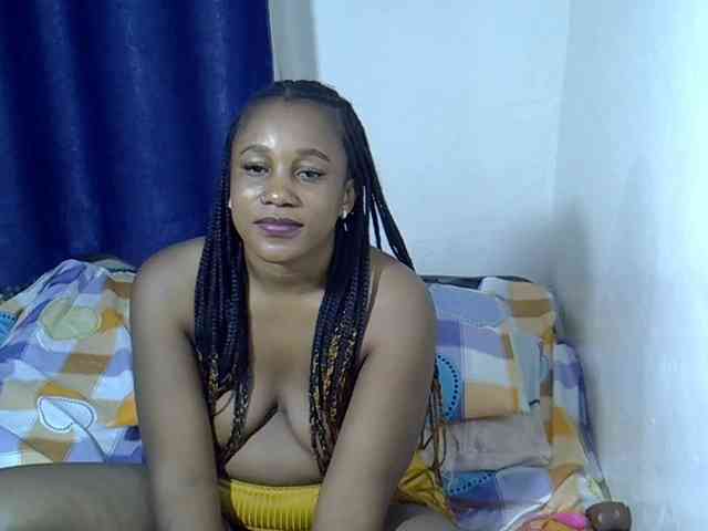 Sexyevonne webcam
