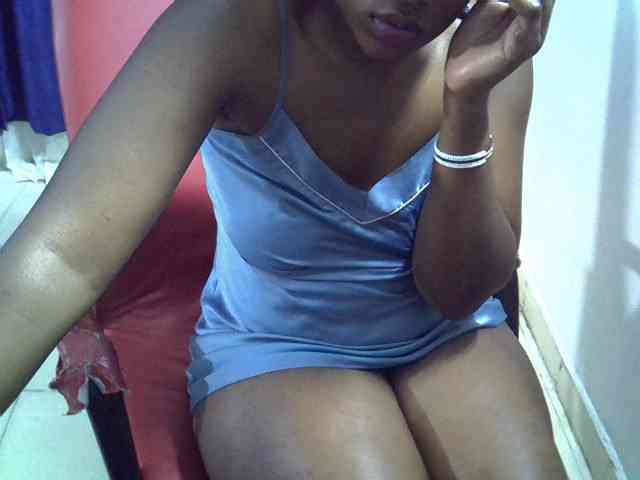 Sexyevonne webcam