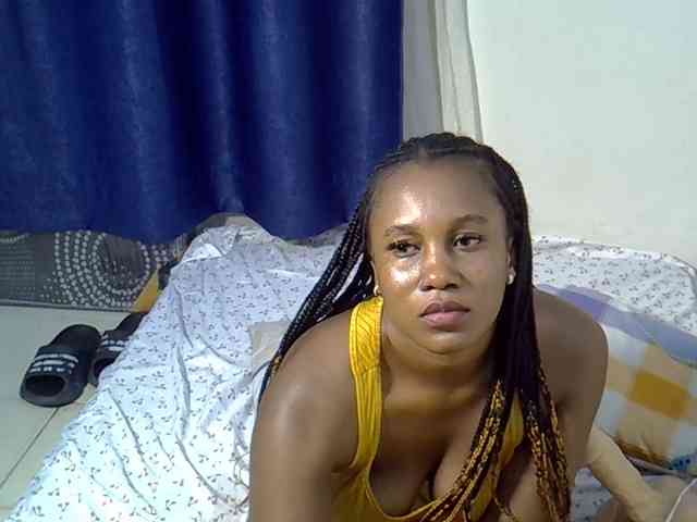 Sexyevonne webcam