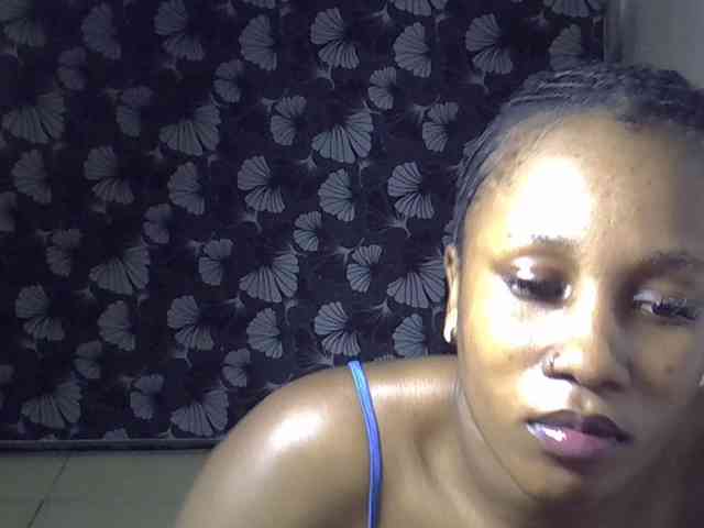 Sexyevonne webcam