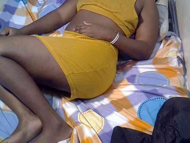 Sexyevonne webcam