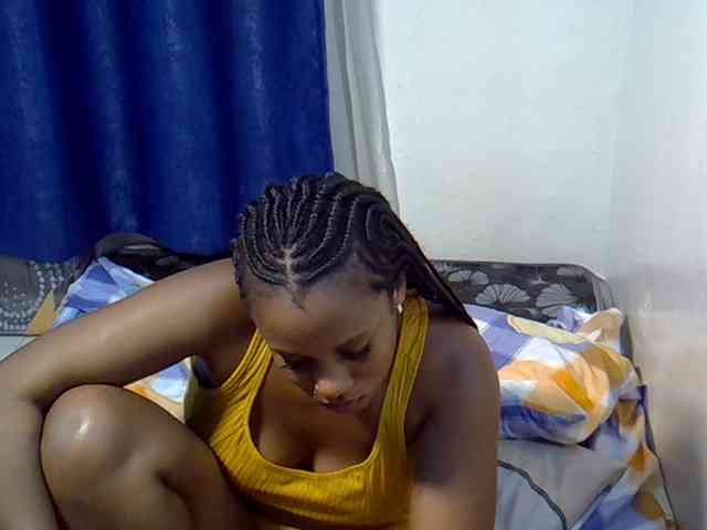 Sexyevonne webcam